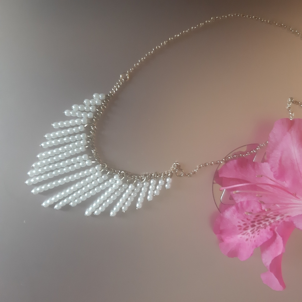 VINTAGE LAUREN CONRAD Pearl & Gold Necklace 16" ☆ - Picture 3 of 9